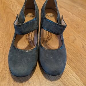 Sofft Suede Mary Jane Heels.